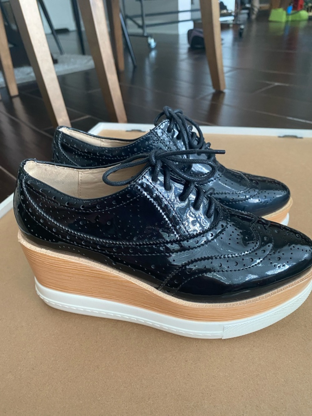 Black Patent Platform Wingtip Oxfords with Tan Stack size women's 37